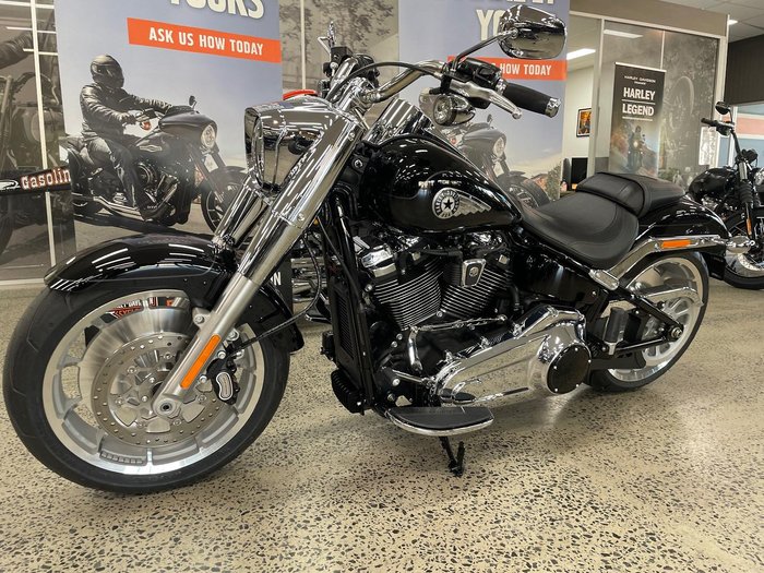 2025 Harley-Davidson Fat Boy 117 (FLFB) Softail Black