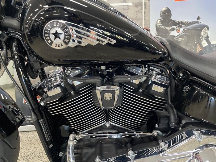 2025 Harley-Davidson Fat Boy 117 (FLFB) Softail Black