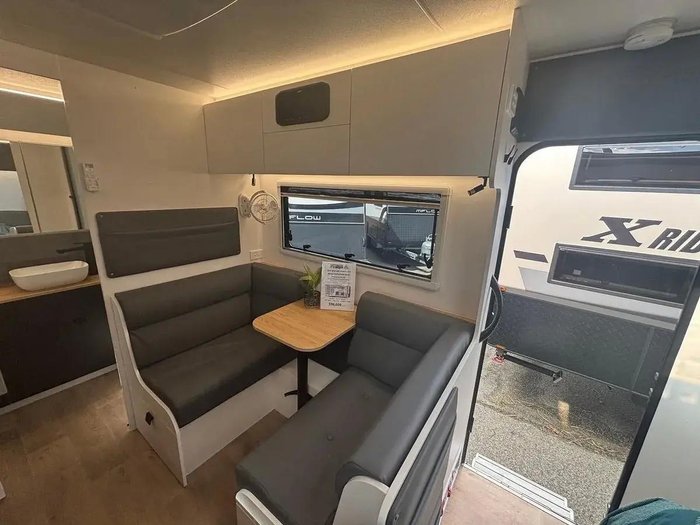 2025 New Age Caravans 2025 New Age Caravans Manta Ray Expedition