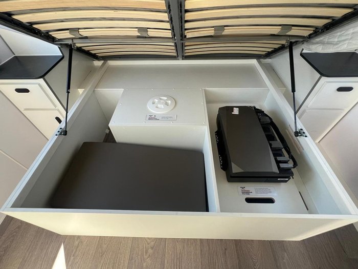 2025 JB Caravans Gator X 17'10 Rd L Lounge