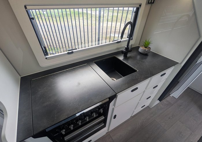 2025 JB Caravans Gator X (17'10) Rd