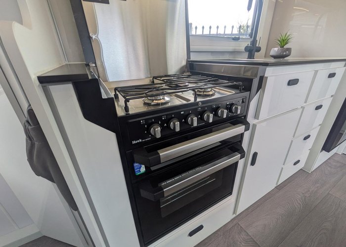 2025 JB Caravans Gator X (17'10) Rd