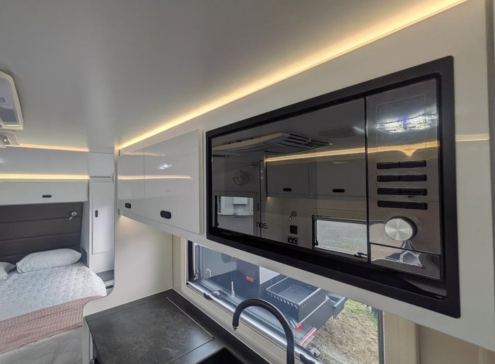 2025 JB Caravans Gator X (17'10) Rd