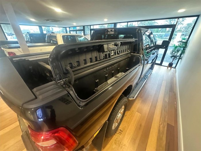 2024 RAM 2500 Laramie Rambox