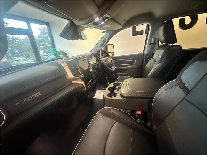 2024 RAM 2500 Laramie Rambox