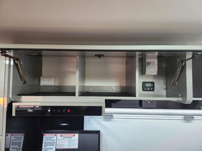 0 Paradise MotorHomes LIBERATION PLATINUM (PRICE REDUCED FOR IMMEDIATE DELIVERY)