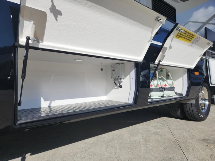 0 Paradise MotorHomes LIBERATION PLATINUM (PRICE REDUCED FOR IMMEDIATE DELIVERY)