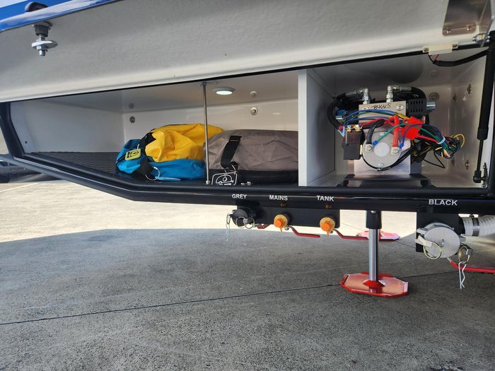 0 Paradise MotorHomes LIBERATION PLATINUM (PRICE REDUCED FOR IMMEDIATE DELIVERY)