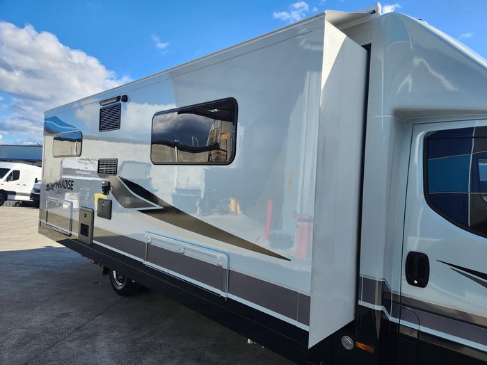 0 Paradise MotorHomes LIBERATION PLATINUM (PRICE REDUCED FOR IMMEDIATE DELIVERY)