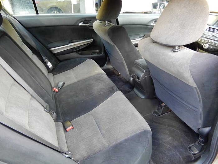 2008 Honda Accord VTi 8th Gen Gold