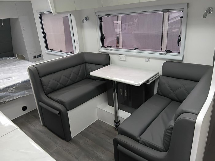 2023 Red Centre Kimberley Plus 208 Rear Door