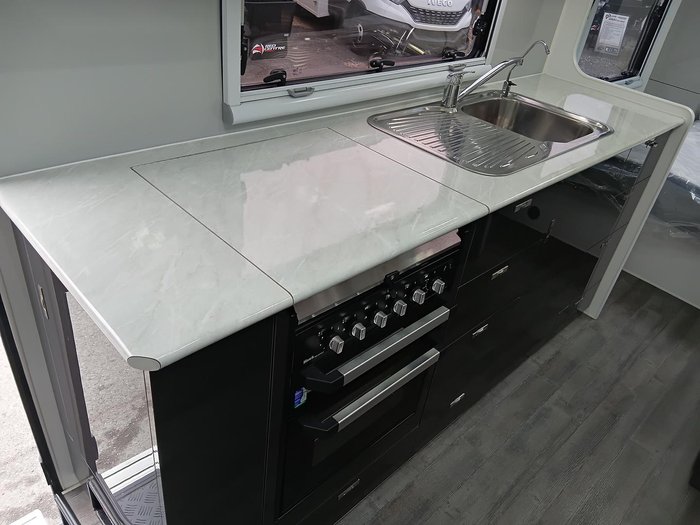 2023 Red Centre Kimberley Plus 208 Rear Door