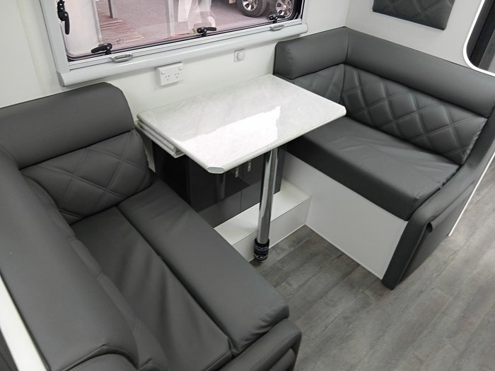 2023 Red Centre Kimberley Plus 208 Rear Door