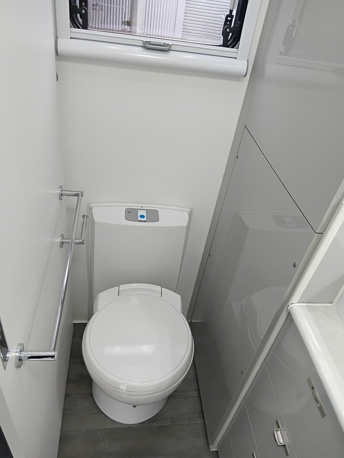 2023 Red Centre Kimberley Plus 208 Rear Door