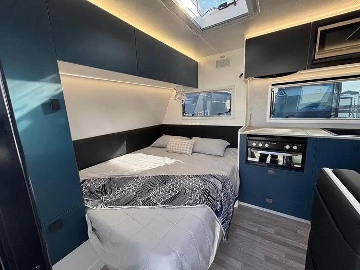 2025 New Age Caravans New Age Manta Ray Mr15e Adventurer My25