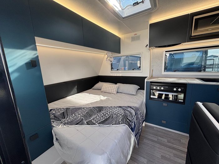 2025 New Age Caravans Manta Ray Adventurer