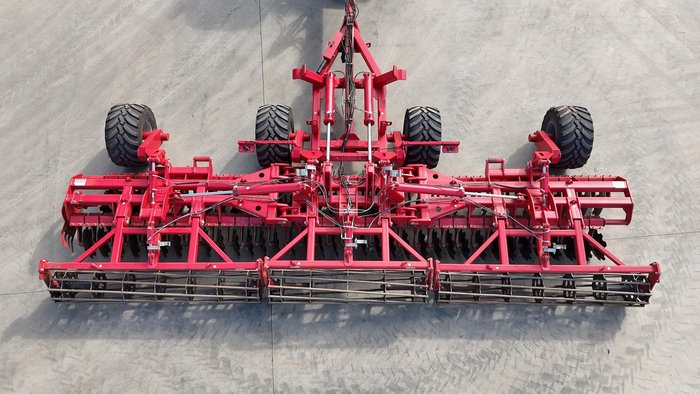 2023 Tatu Speed Disc 72 Plate 9m with Cage Roller USED RED