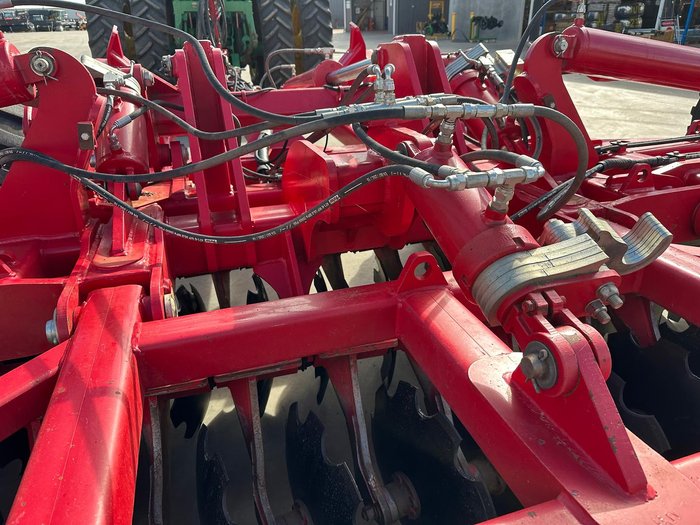 2023 Tatu Speed Disc 72 Plate 9m with Cage Roller USED RED