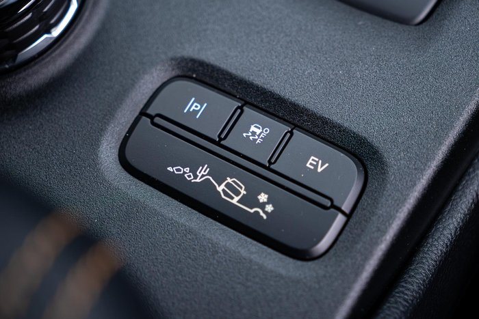 2025 Ford Ranger PHEV Wildtrak