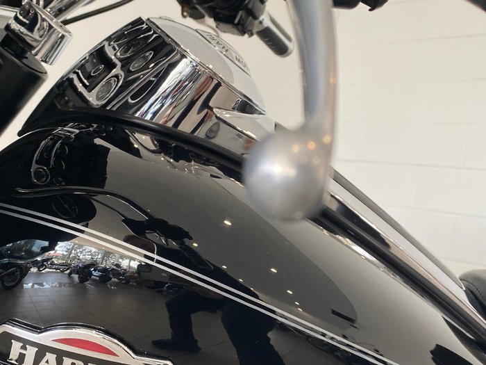 2011 Harley-Davidson Ultra Classic Electra Glide 1690 (FLHTCU) Touring Black