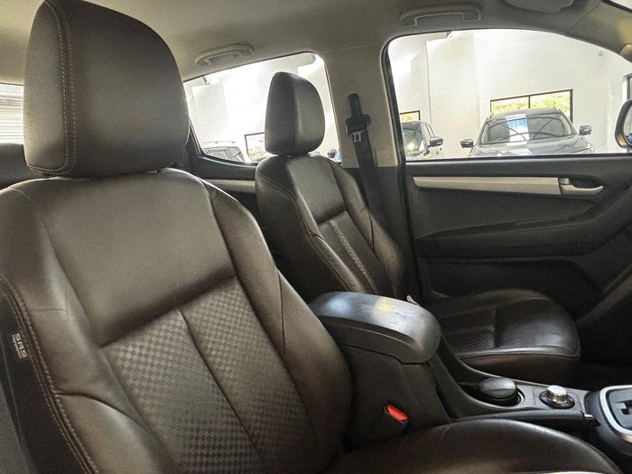 2013 Isuzu D-MAX LS-Terrain MY12 4X4 Dual Range Splash White
