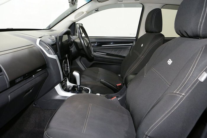 2020 Isuzu MU-X LS-T