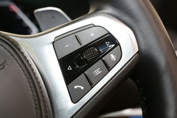 2024 BMW 3 Series 330i M Sport
