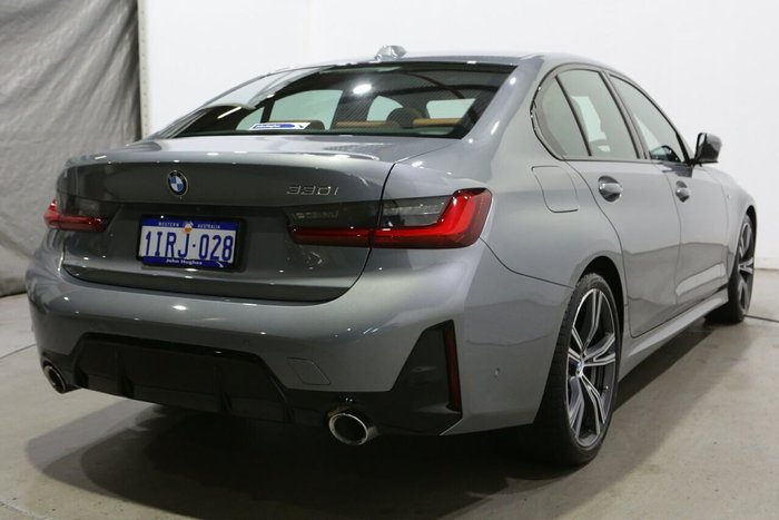 2024 BMW 3 Series 330i M Sport
