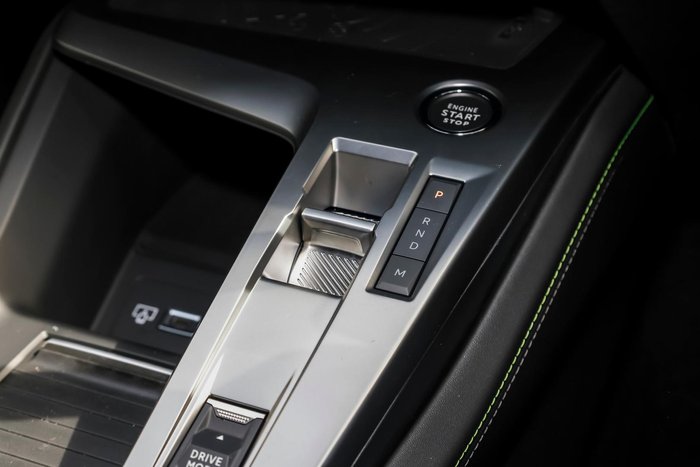 2025 Peugeot 308 GT Hybrid P51 MY25 Sellenium Grey