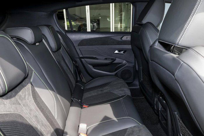 2025 Peugeot 308 GT Hybrid