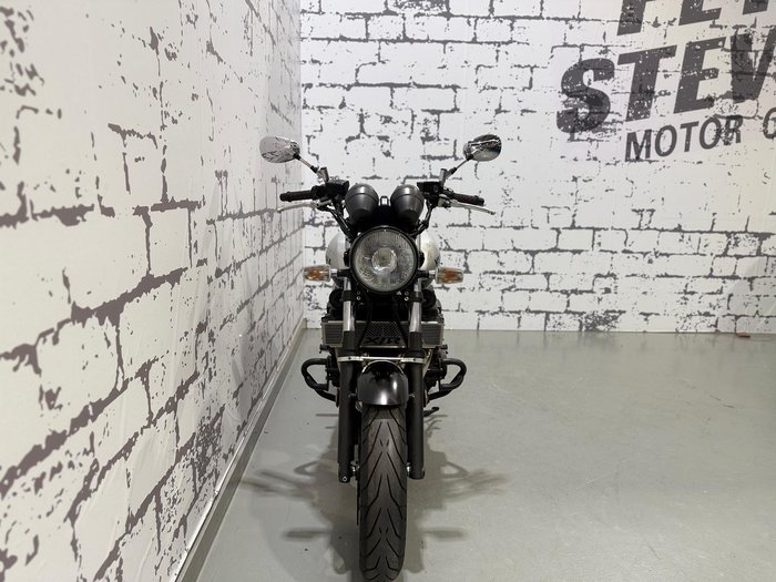 2016 Yamaha XJR1300 XJR Silver