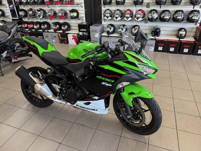 2022 Kawasaki Ninja 400 Special Edition (EX400G) Ninja Green
