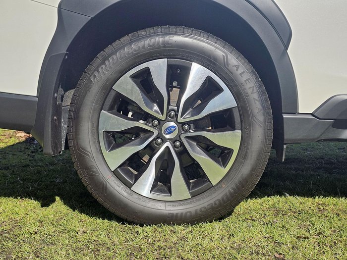2025 Subaru Outback AWD Touring XT 6GEN MY25 AWD Crystal White