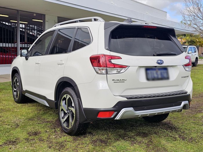 2025 Subaru Forester 2.5i-S S5 MY24 AWD Crystal White