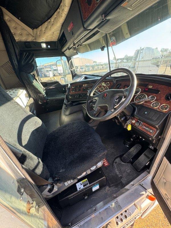 2018 Kenworth K200 Big Cab Prime Mover