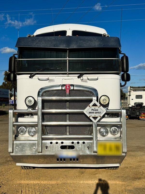 2018 Kenworth K200 Big Cab Prime Mover