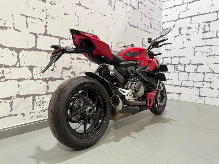 2023 Ducati Streetfighter V2 Streetfighter Red