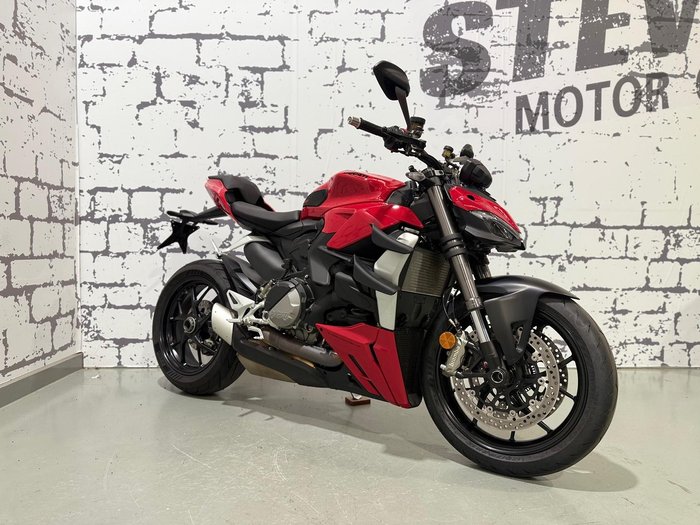 2023 Ducati Streetfighter V2 Streetfighter Red
