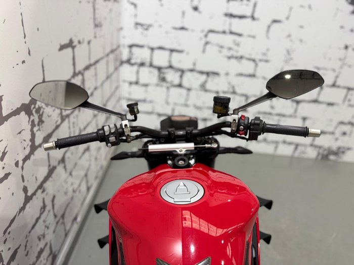 2023 Ducati Streetfighter V2 Streetfighter Red