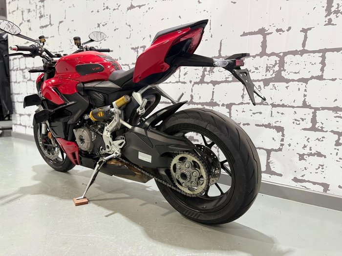 2023 Ducati Streetfighter V2 Streetfighter Red