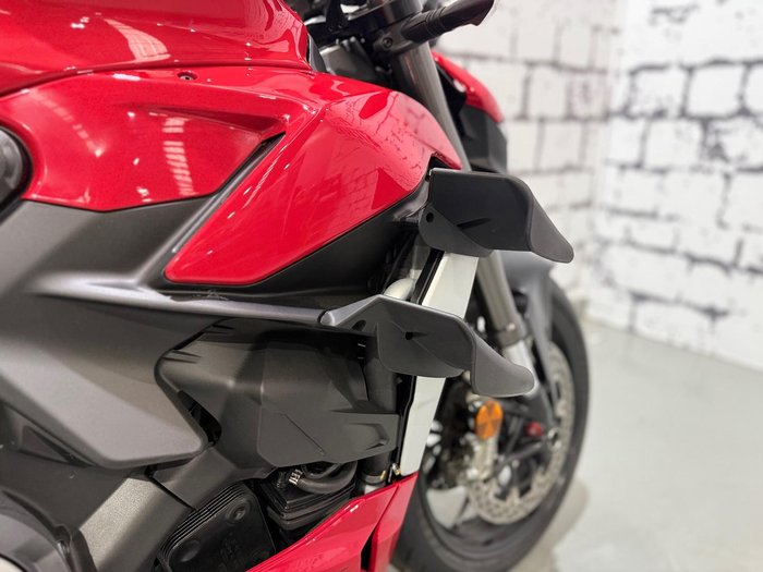 2023 Ducati Streetfighter V2 Streetfighter Red