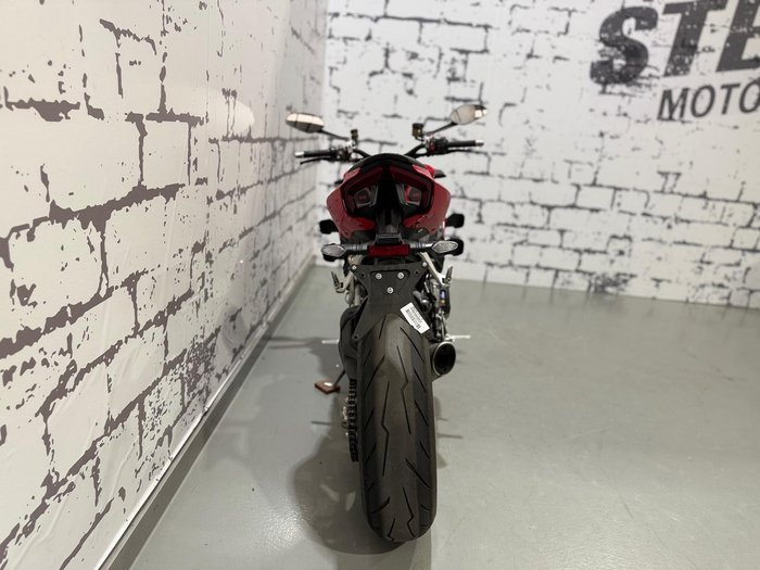 2023 Ducati Streetfighter V2 Streetfighter Red