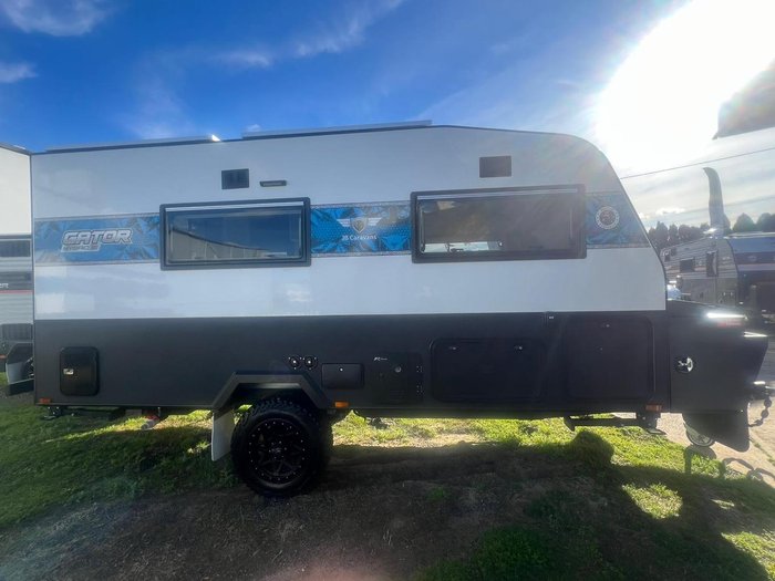2025 JB Caravans Gator Hybrid 16' Full Off Road