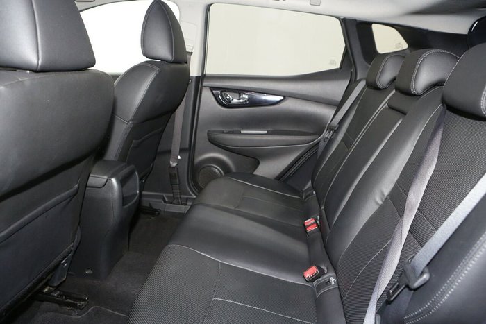 2015 Nissan QASHQAI Ti