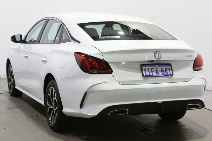 2024 MG MG5