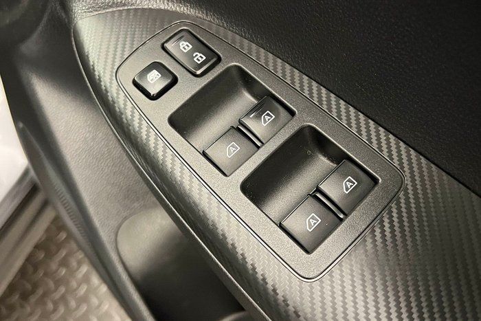 2022 Mitsubishi Eclipse Cross PHEV Exceed