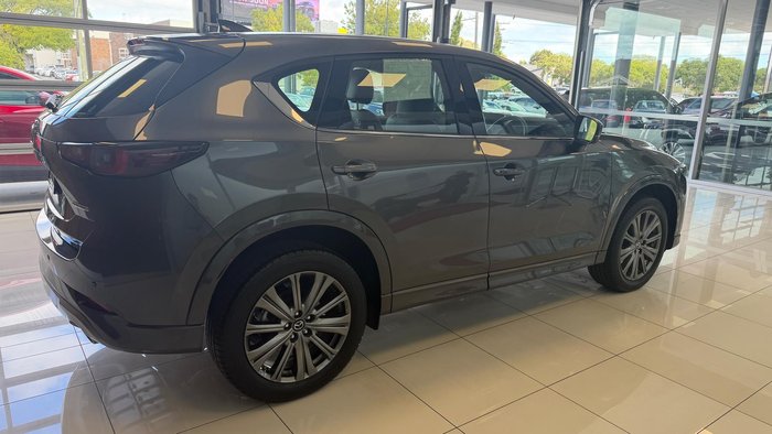 2025 Mazda CX-5 G25 Akera