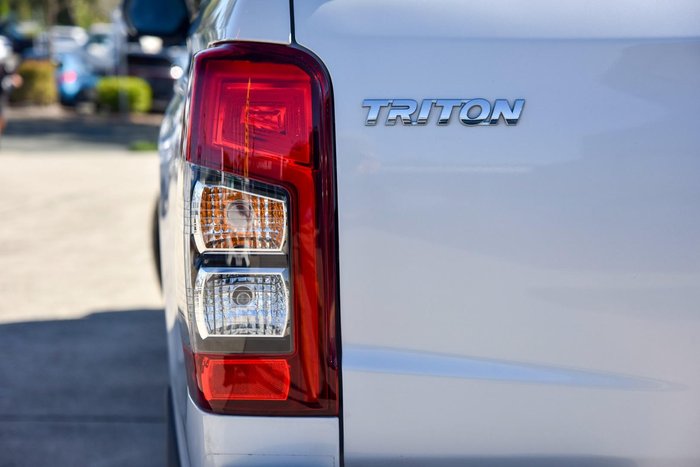 2020 Mitsubishi Triton GLS MR MY21 4X4 Dual Range White