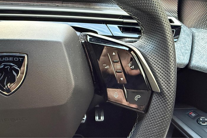 2024 Peugeot 3008 GT Premium Hybrid