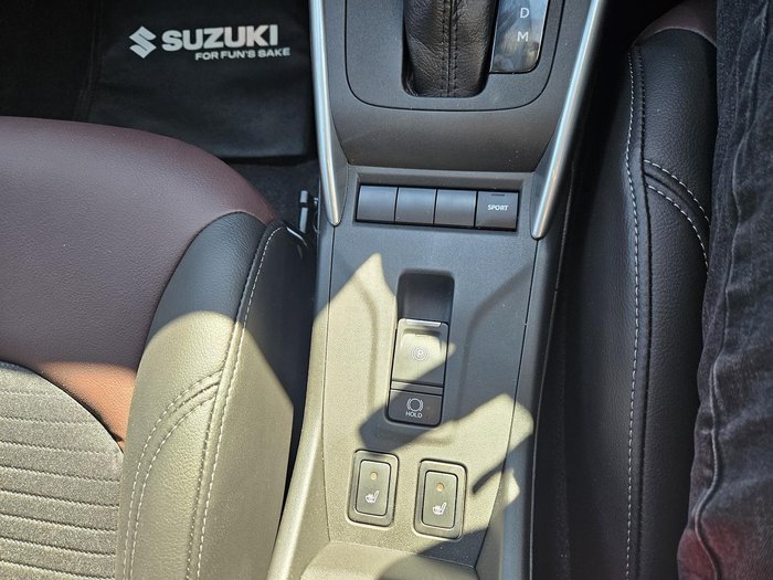 2025 Suzuki Fronx Hybrid KW Grandeur Grey Pearl Metallic